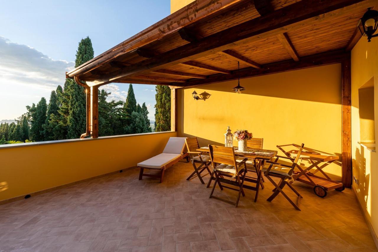 Lajatico Rentals - Terrazza Sul Tramonto Del Silenzio Luaran gambar