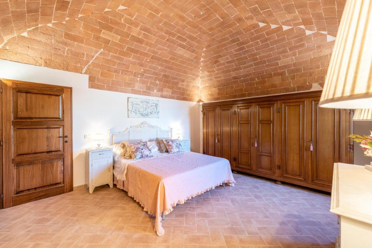 Lajatico Rentals - Terrazza Sul Tramonto Del Silenzio Luaran gambar