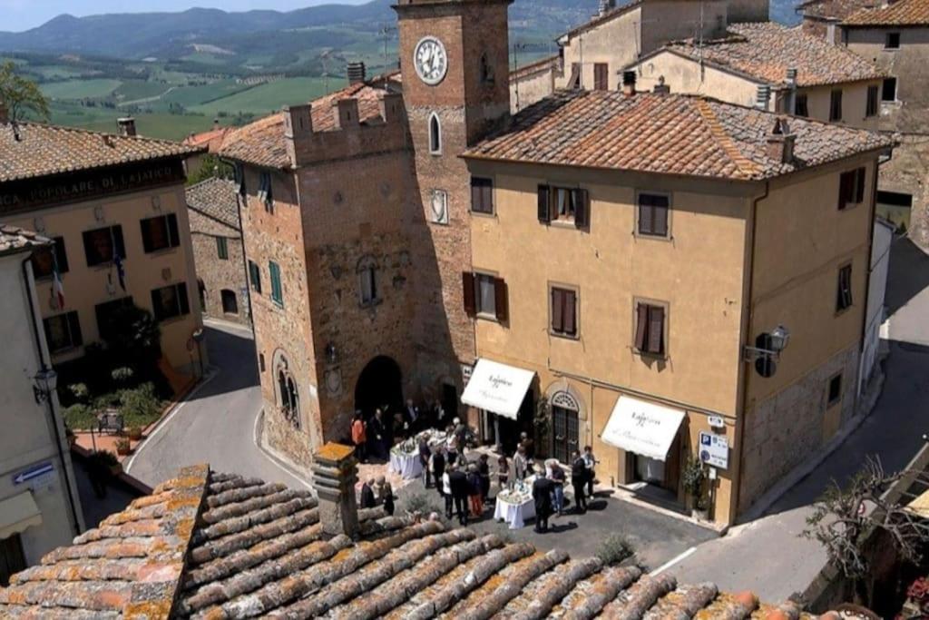 Lajatico Rentals - Terrazza Sul Tramonto Del Silenzio Luaran gambar